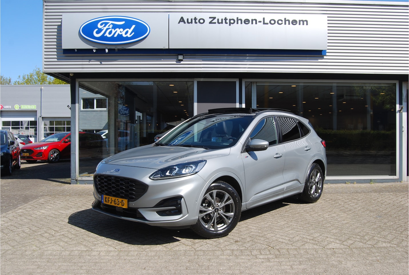 Ford Kuga - 1.5 EcoBoost ST-Line X 150pk | ELEK TREKHAAK 1800KG | PANO.DAK | LED MATRIX | WINTERPACK | - AutoWereld.nl