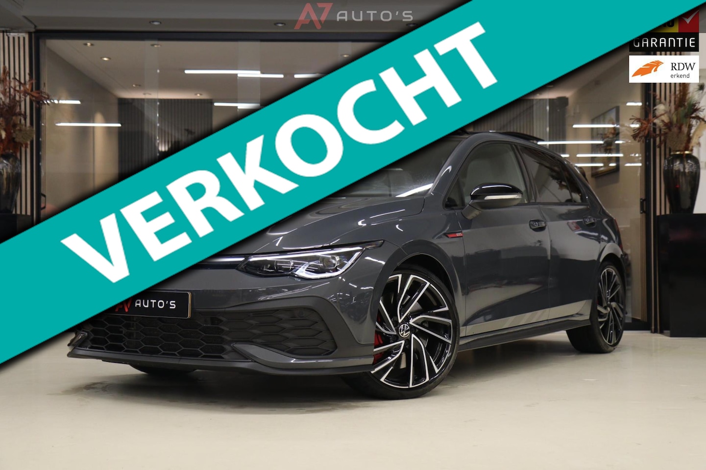 Volkswagen Golf - 2.0 TSI GTI CLUBSPORT /PANO/CARPLAY/ACC/BLINDSPOT/SFEER/VOL - AutoWereld.nl
