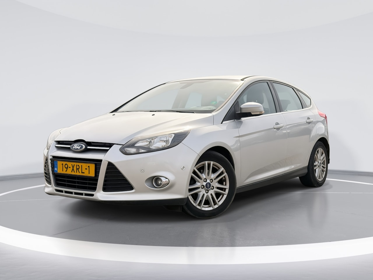 Ford Focus - 1.0 EcoBoost Lease Trend |MULTIFUNCTIONEEL STUUR|CRUISE|NAVI| 4909 - AutoWereld.nl
