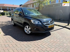 Volkswagen Tiguan - 1.4 TSI Sport&Style 4Motion *XENON