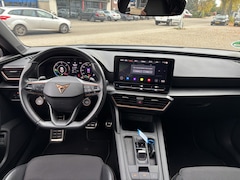 CUPRA Leon Sportstourer - 1.4 e-Hybrid 245 / Trekhaak Wegklapbaar / Elektrische achterklep / Elektrische Stoel / Nav