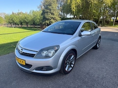 Opel Astra GTC - 1.8 Sport