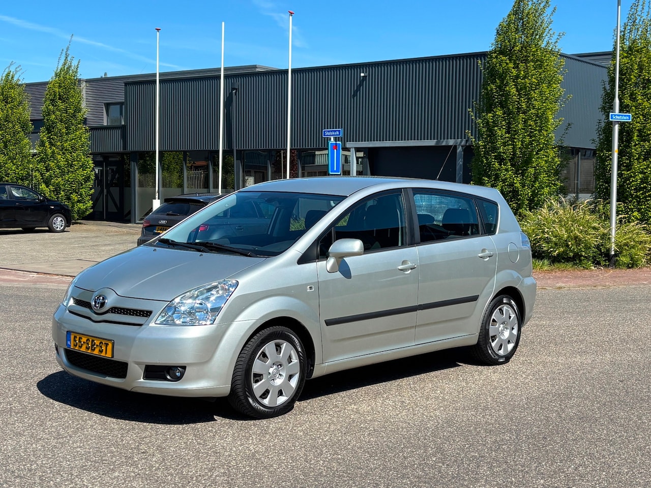 Toyota Verso - 1.8 VVT-i Sol Clima Navi Nieuwe Apk Trekhaak - AutoWereld.nl