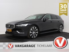 Volvo V60 - 2.0 T6 Plug-in hybrid AWD Core Bright | Dealer onderhouden | Camera | Trekhaak