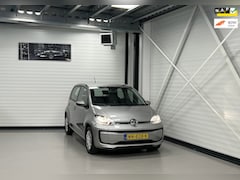 Volkswagen Up! - 1.0 BMT Move Up Parkeersensoren/Bluetooth/Executive-pakket/CEB