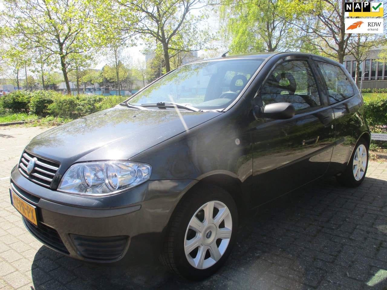 Fiat Punto - 1.2 Sound Airco - AutoWereld.nl