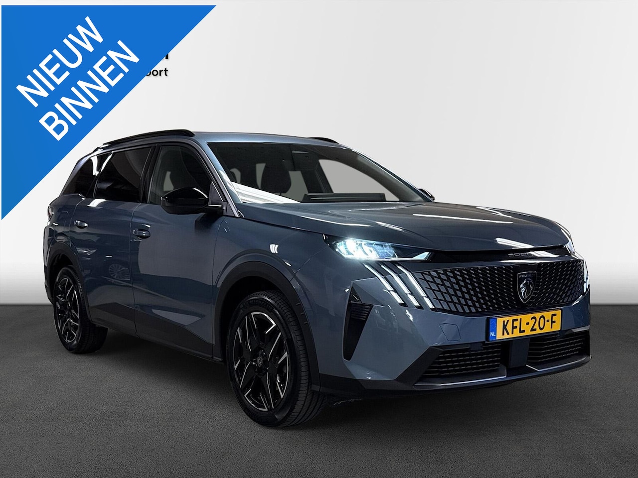 Peugeot 5008 - 1.2 Hybrid 145 Allure 7 persoons - AutoWereld.nl