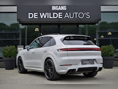 Porsche Cayenne - 3.0 S E-Hybrid SportDesign 520pk Krijt Pano SoftClose Trekhaak Head-up InnoDrive Keyless 3