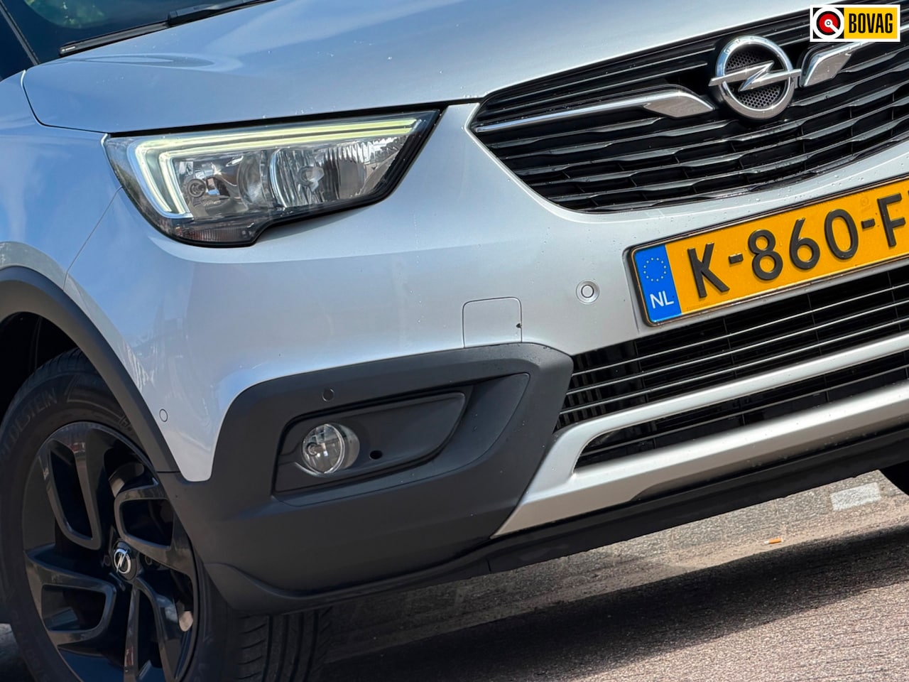 Opel Crossland X - 1.2 Turbo 130pk Innovation - Sovereign Silver/Mineral Black - Carplay/Camera/Cruise - AutoWereld.nl