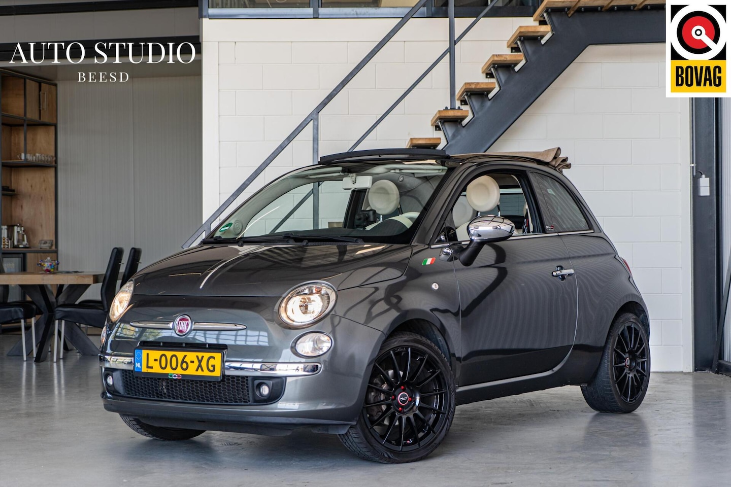 Fiat 500 C - 1.2 500 Dolcevita | Grigio Adrenalinico | Beige kap | Licht tweekleurig interieur - AutoWereld.nl