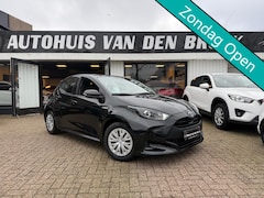 Toyota Yaris - 1.5 Hybrid Active|Navi|Cruise|Carplay|Camera|ACC|Climate|Stoelverw|