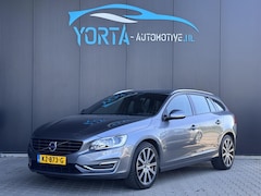 Volvo V60 - 2.4 D5 Twin Engine NL AUTO*TR. HAAK*MEMORY*LEDER