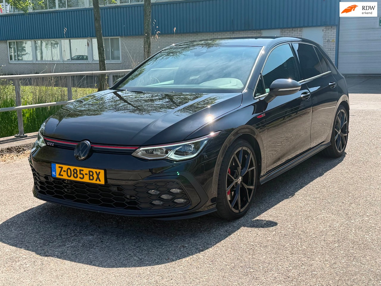 Volkswagen Golf - 2.0 TSI GTI!2021!IQ-Led!Mistlampen!245PK!Camera H&K! - AutoWereld.nl