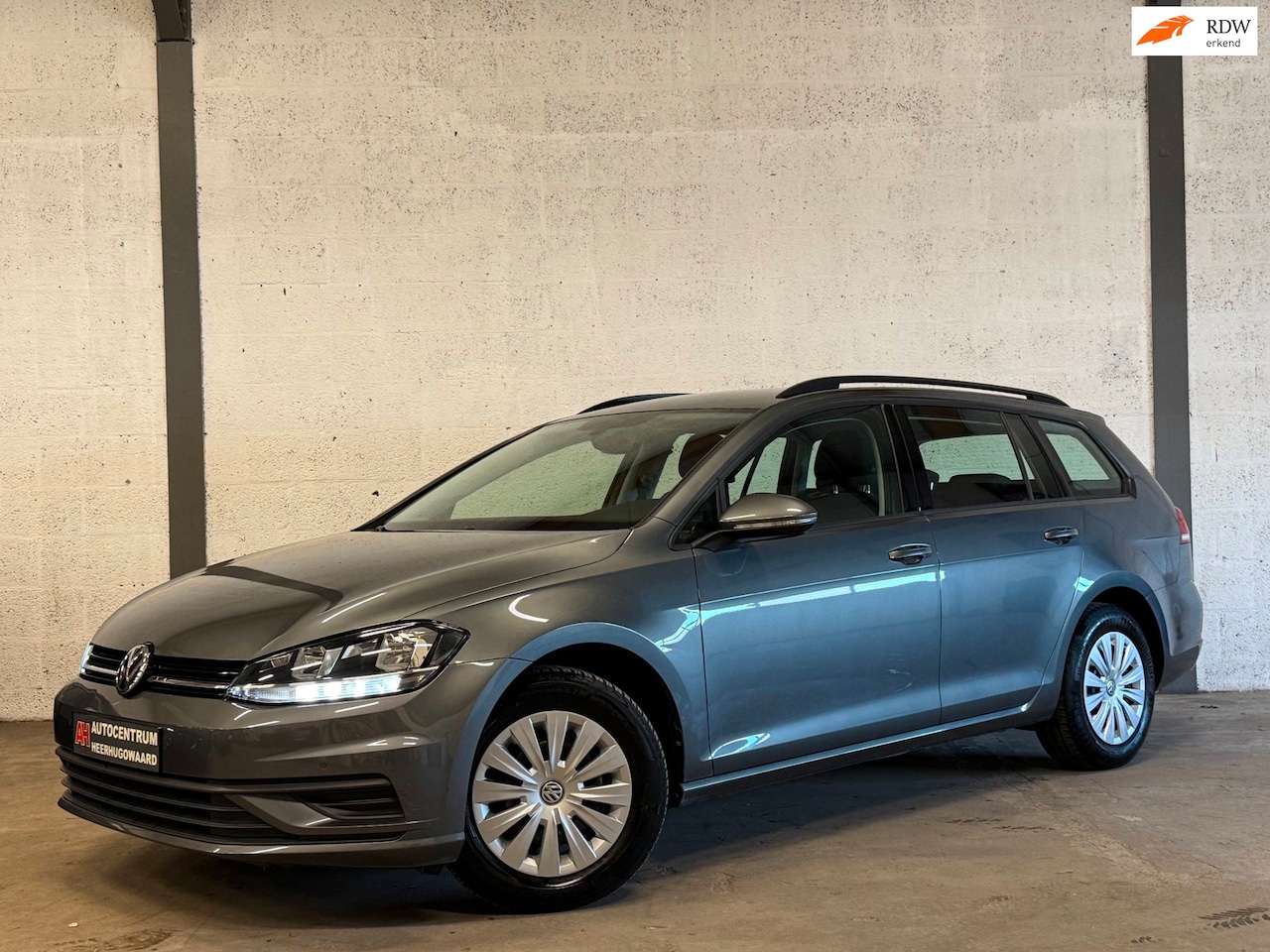 Volkswagen Golf Variant - 1.0 TSI Comfortline Business Carplay|Camera|Navi|Cruise|Dealer Onderhouden !! - AutoWereld.nl