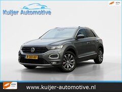 Volkswagen T-Roc - 1.5 TSI Sport Automaat / Panoramadak / Virtual cockpit