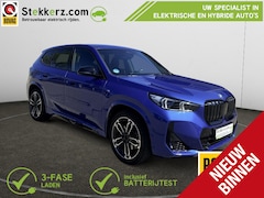 BMW iX1 - xDrive30 67 kWh | All-in prijs incl. 12 mnd BOVAG garantie | M-Sport pakket | Aviloo Accut