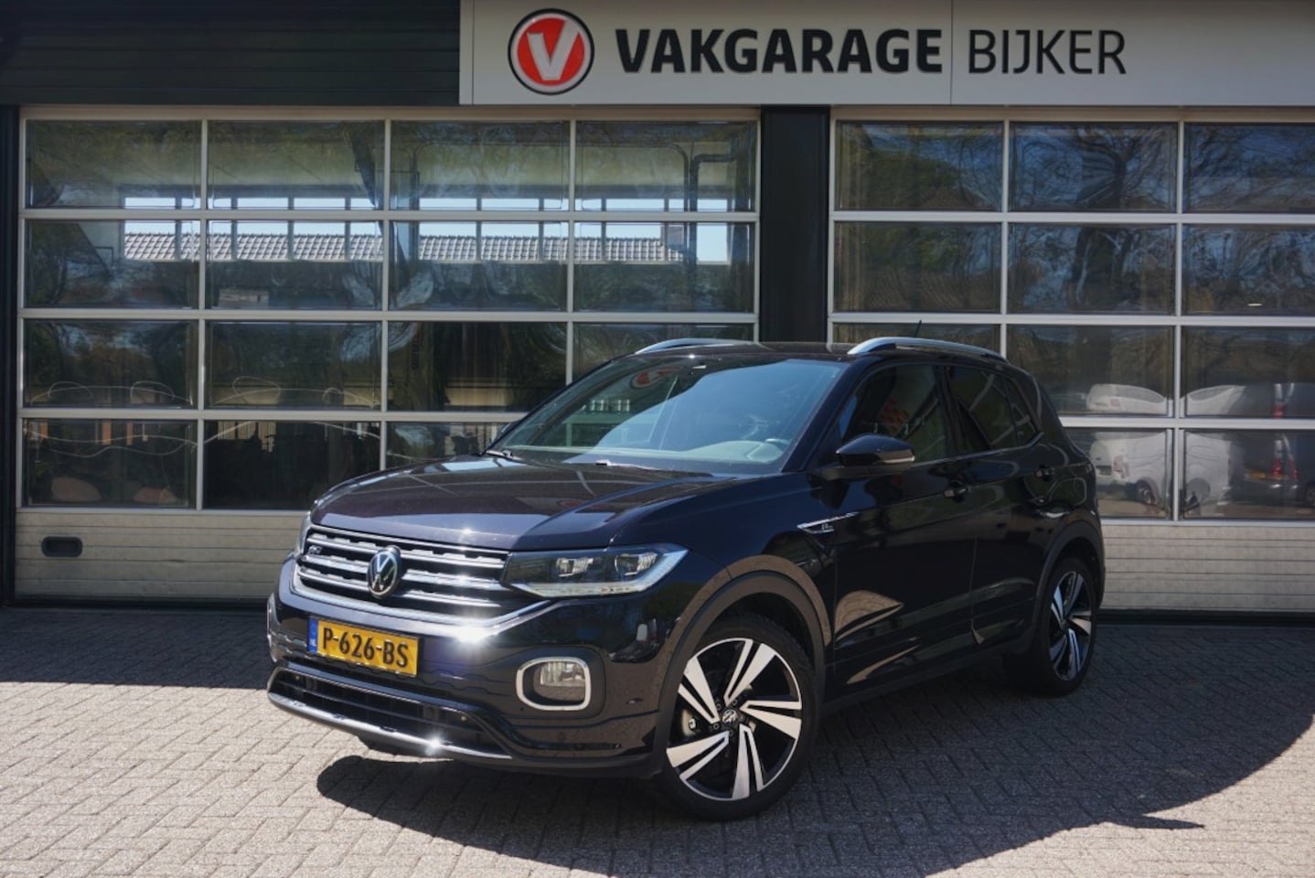 Volkswagen T-Cross - 1.5 TSI Style Business R Navi/Camera/Trekhaak! - AutoWereld.nl