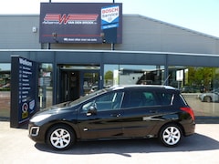 Peugeot 308 - 1.6 VTi 120PK Aut. 5D Style NAV. CC