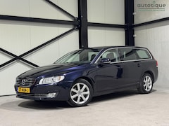 Volvo V70 - 2.0 T4 Polar | navi | leder | 81000km | 2e eigenaar | trekhaak |