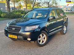 Hyundai Santa Fe - 2.7i V6 4WD Dynamic 7p