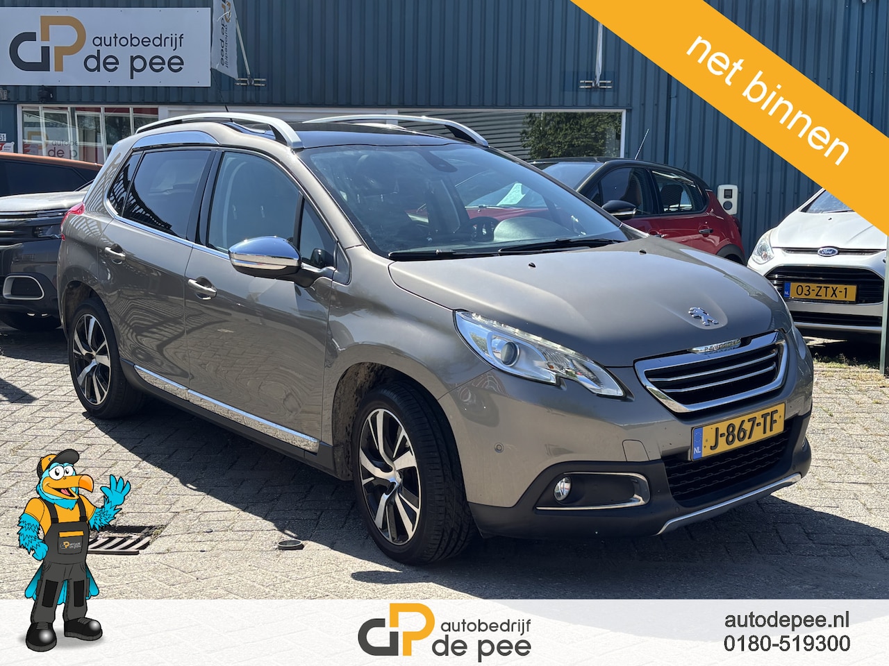 Peugeot 2008 - 1.2 PureTech Féline GARANTIE/CRUISE/CLIMA/BLUETOOTH/LICHTMETAAL/PANORAMADAK rijklaarprijs! - AutoWereld.nl