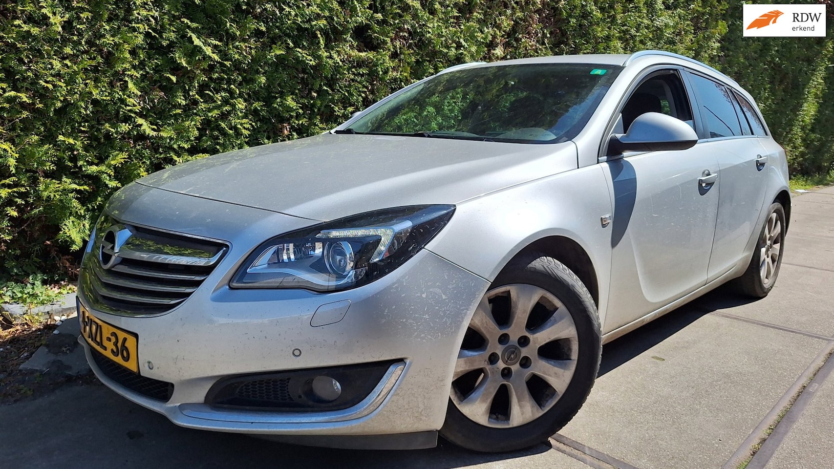 Opel Insignia Sports Tourer - 2.0 CDTI EcoFLEX Business+ - AutoWereld.nl