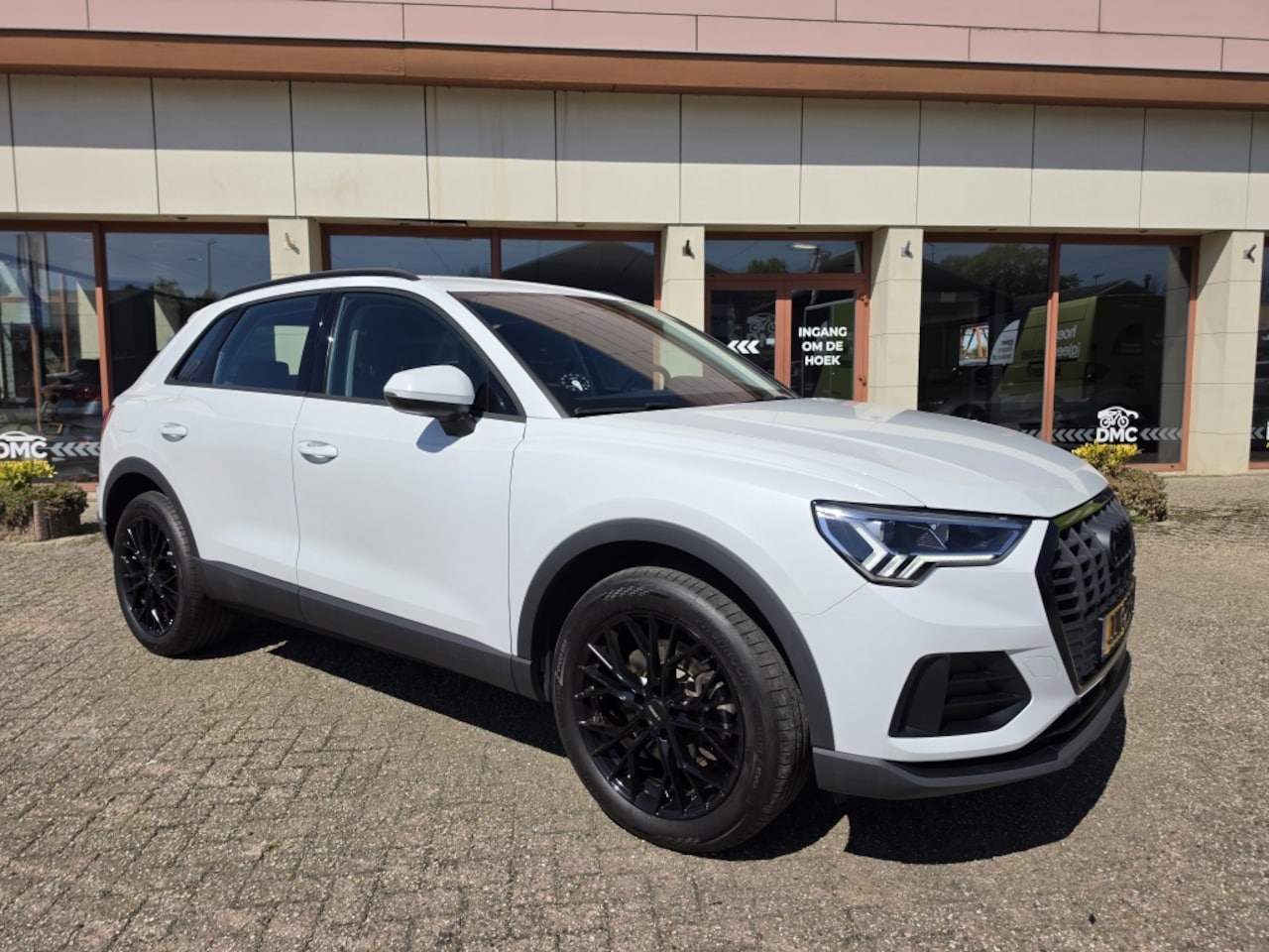 Audi Q3 - Attitude Plus 1.4 45 TFSI e PHEV|Cruise Contr|AppleCar/Android - AutoWereld.nl