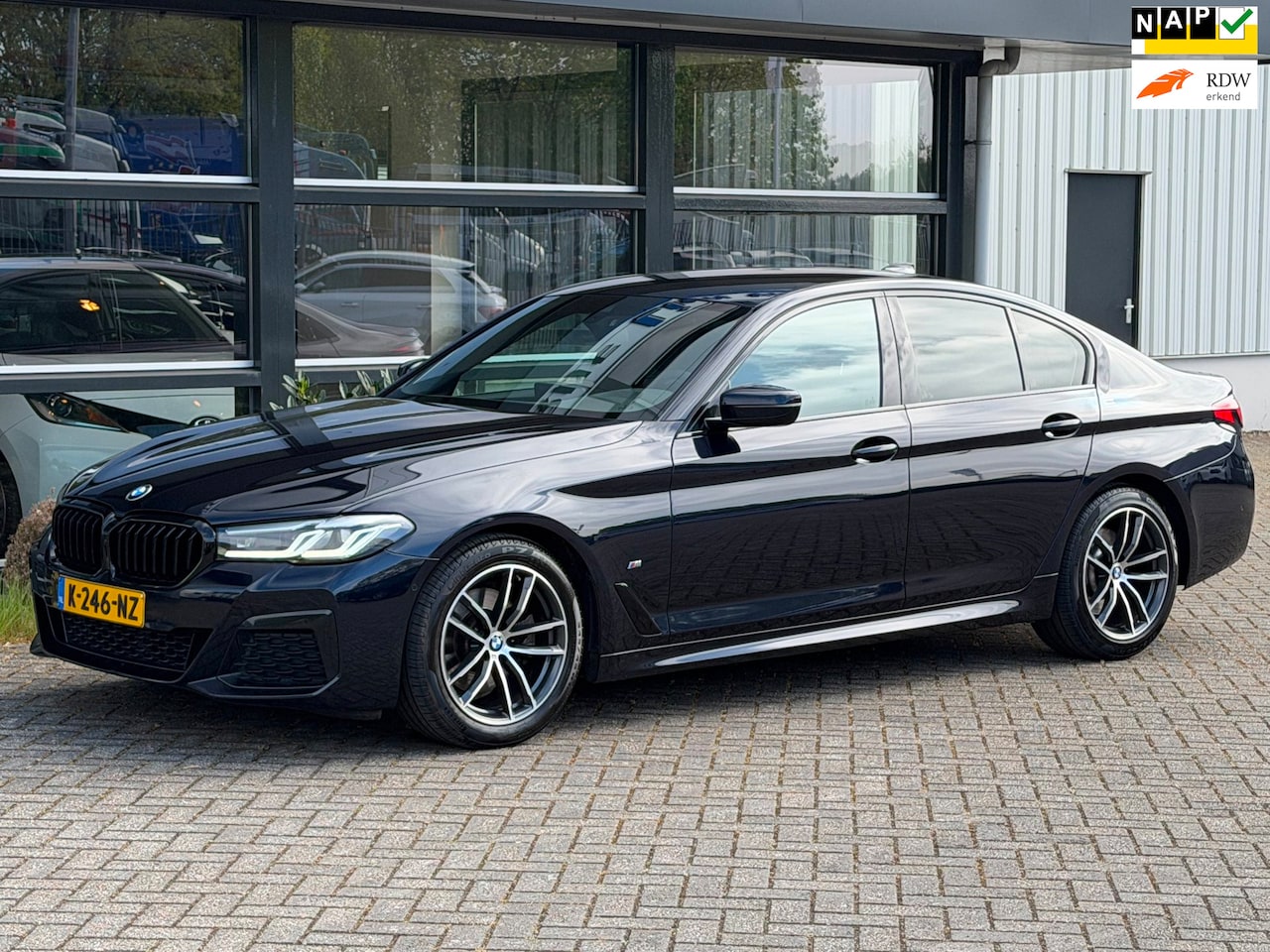 BMW 5-serie - 520i High Executive Edition M Sport NAP APK !! - AutoWereld.nl