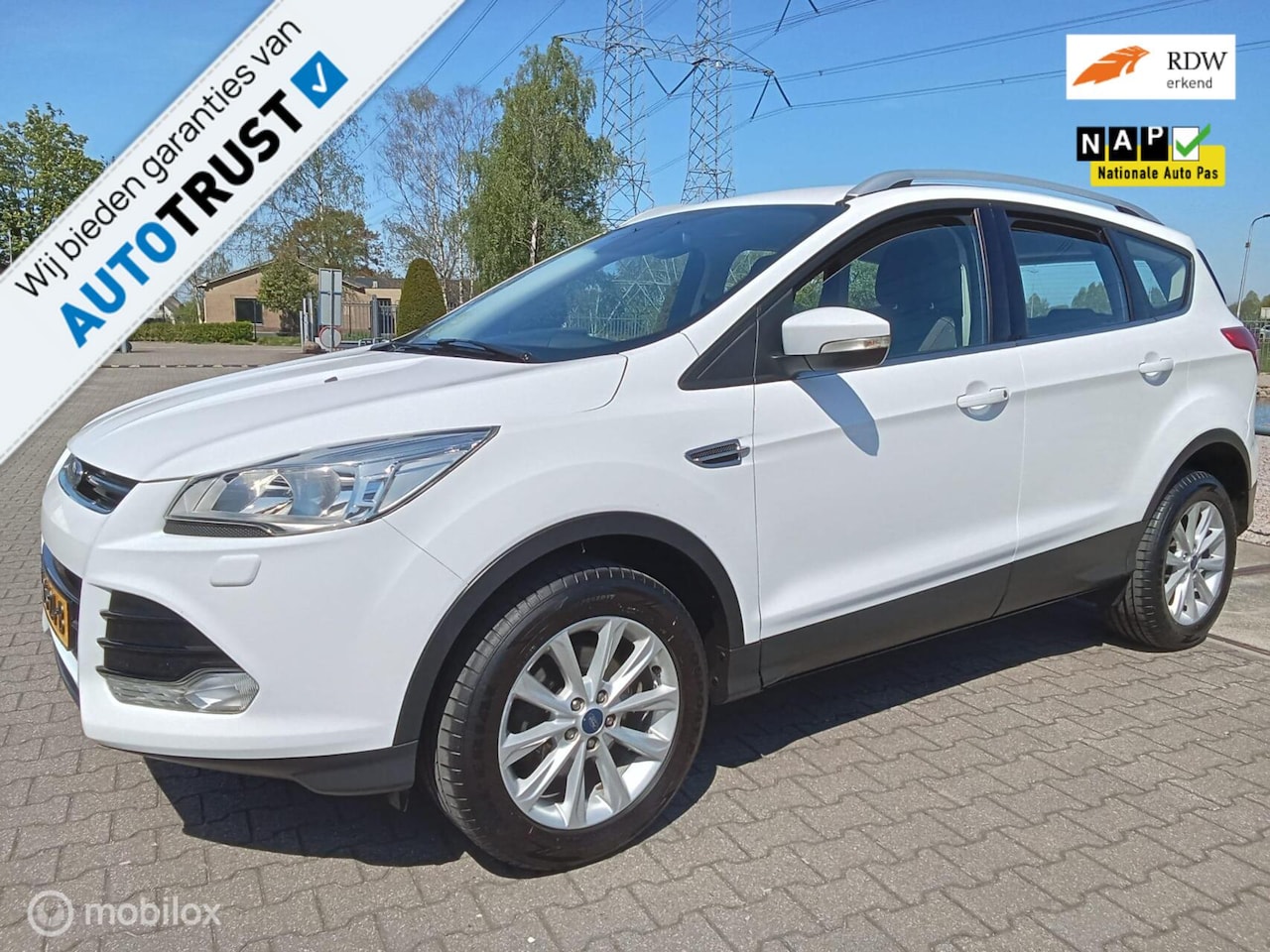 Ford Kuga - 1.5 Titanium Styling Pack/clima/cruis/trekhaak - AutoWereld.nl