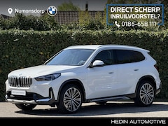 BMW X1 - xDrive30e | 20" | Trekhaak | Actief zetel | 360 cam | Harman/kardon