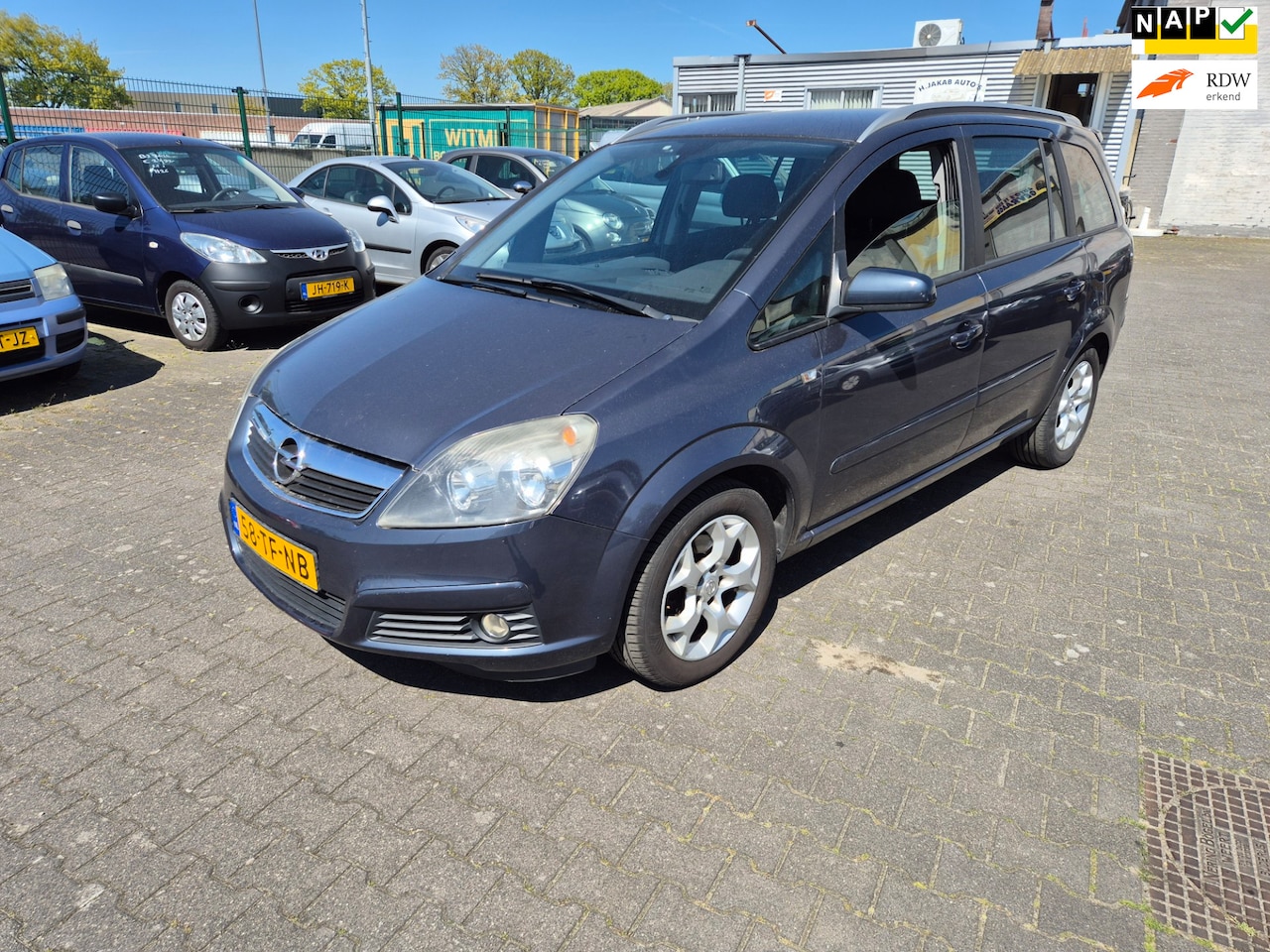 Opel Zafira - Opel Zafira 1.8 Executive 7PERS. - AutoWereld.nl