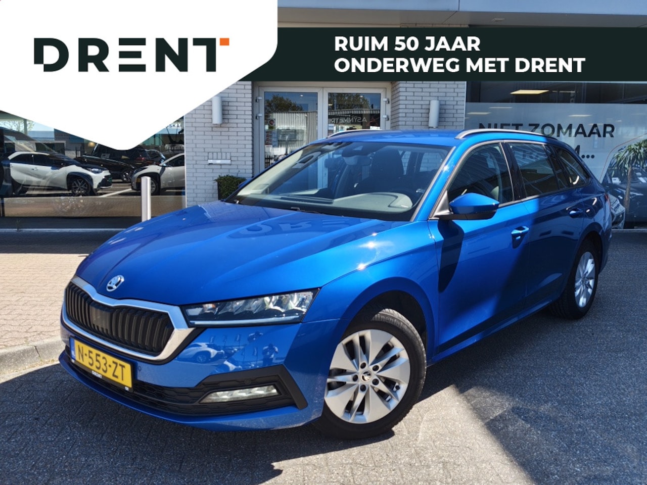 Skoda Octavia Combi - 1.0 TSI Business Edition | Navi | Sensoren v/a | El. Achterklep - AutoWereld.nl