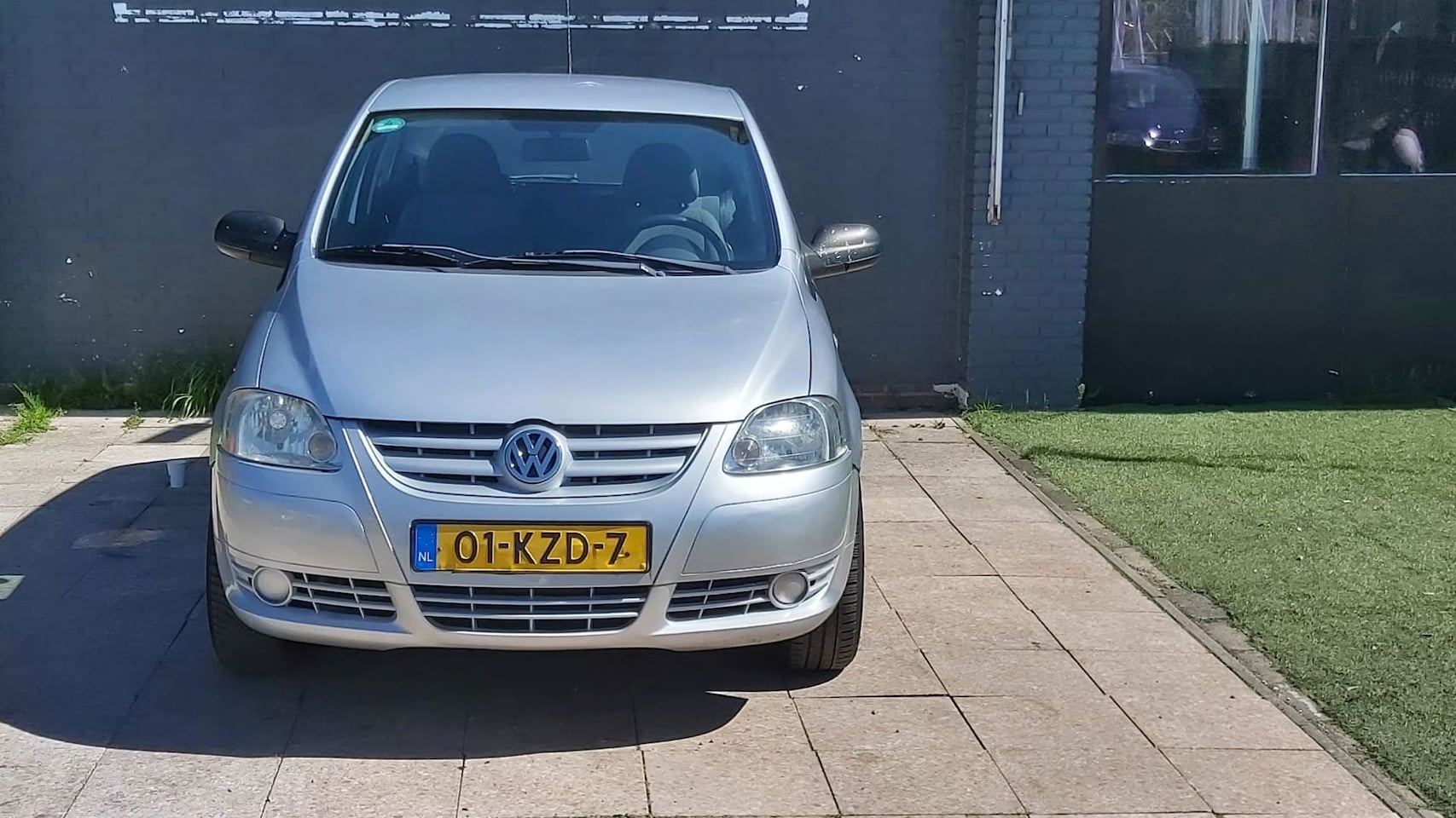 VOLKSWAGEN FOX