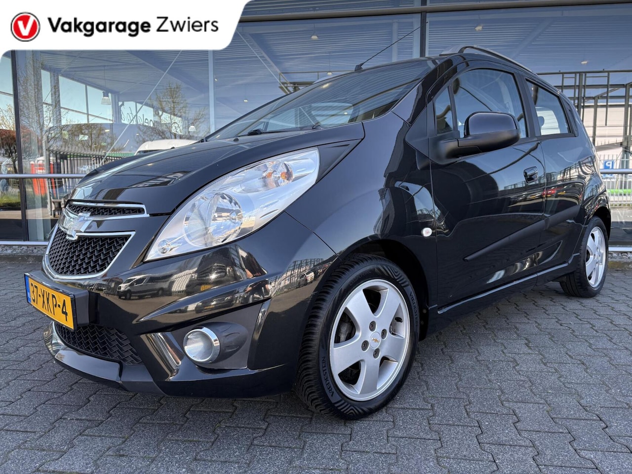 Chevrolet Spark - 1.2 16V LTZ PDC/Clima/Centrale vergrendeling - AutoWereld.nl