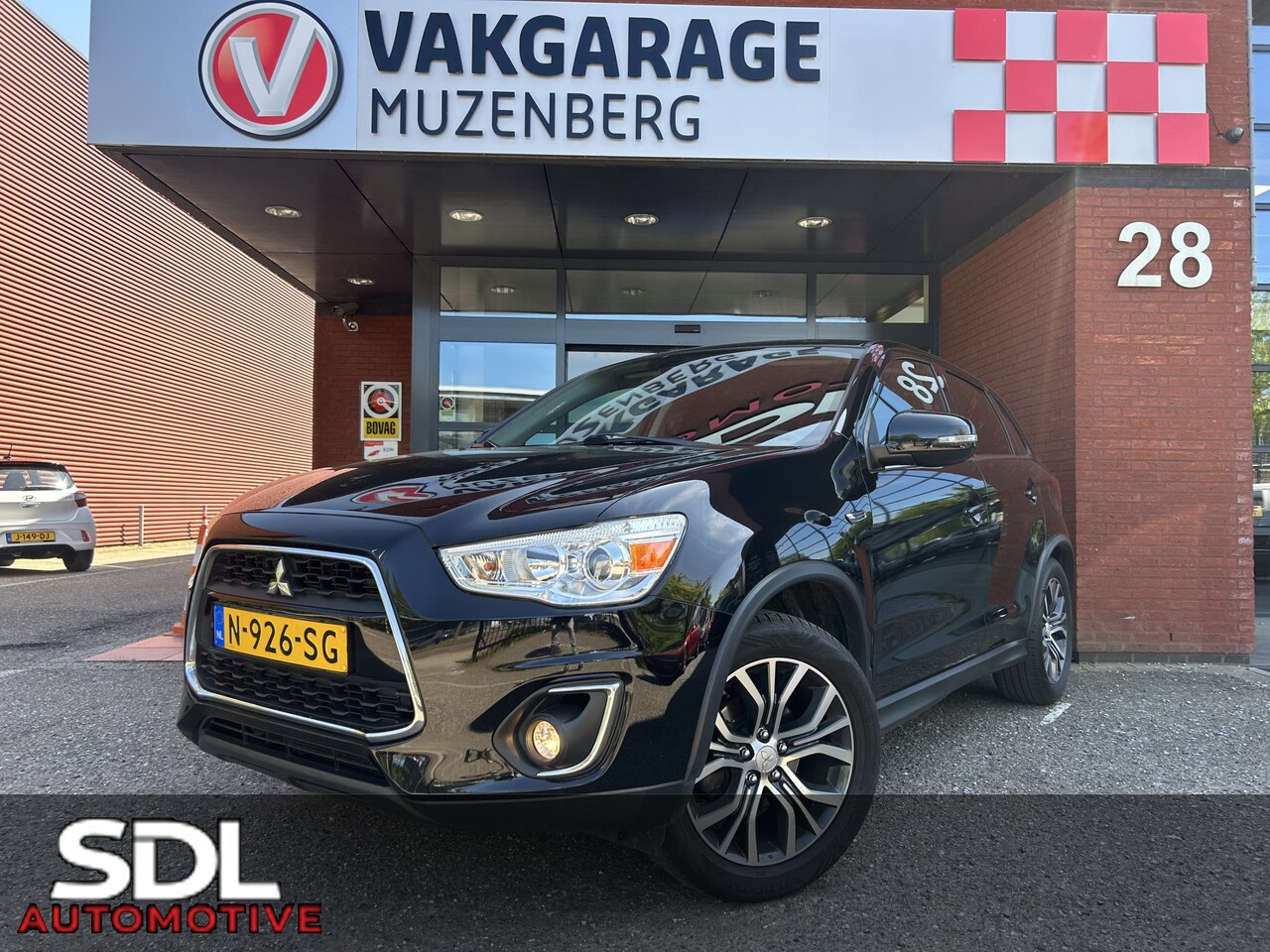 Mitsubishi ASX - 1.6 Cleartec Intense // CAMERA // CRUISE // CLIMA // TREKHAAK!! - AutoWereld.nl