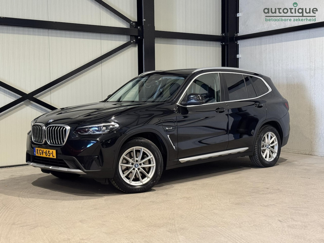BMW X3 - xDrive30e | Facelift | leder | navi | driving-assistant | - AutoWereld.nl
