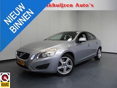 Volvo S60 - 2.0T 203PK Intro Edition NAVI/CLIMA/CRUISE/TREKH./17"LMV