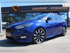 Ford Focus Wagon - 1.5 ST 182PK | Automaat | Voll | Stoel/Stuur Verwarming | Self-Park |