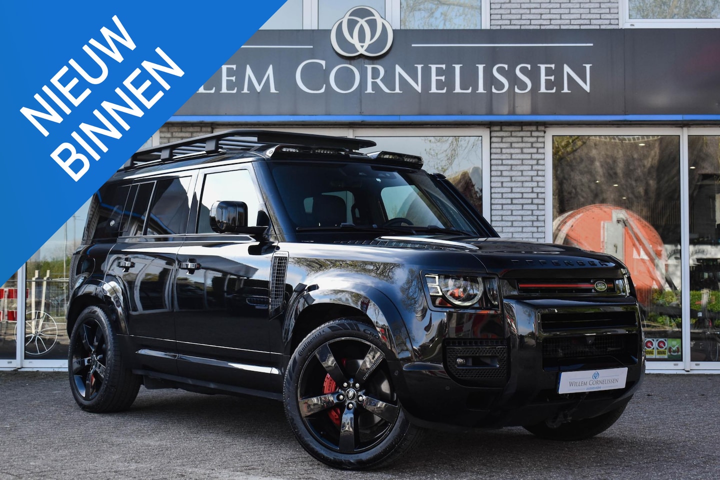 Land Rover Defender 110 - 2.0 P400e 110 XS Edition Pano Lier Trekhaak - AutoWereld.nl