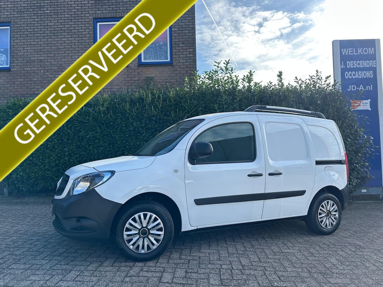 Mercedes-Benz Citan - 112 BlueEFFICIENCY Airco, Stoelverw, Trekhaak, 2x Schuifdeur!!!! MAANDAG KONINGSDAG ZIJN W - AutoWereld.nl