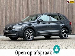 Volkswagen Tiguan - 1.4 TSI eHybrid Life / Trekhaak / DH /