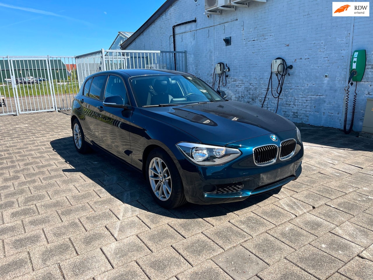 BMW 1-serie - 116d EDE Business| LEDER| VOL. DEALER ONDEROUDEN | CLIMA - AutoWereld.nl