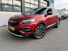 Opel Grandland X - 1.6 PHEV 300pk Hybrid4, Trekhaak, Stoelverwarming