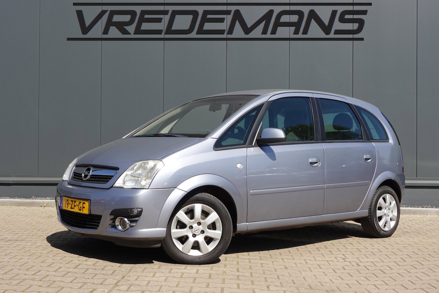 Opel Meriva - 1.6-16V Cosmo 1.6-16V Cosmo - AutoWereld.nl