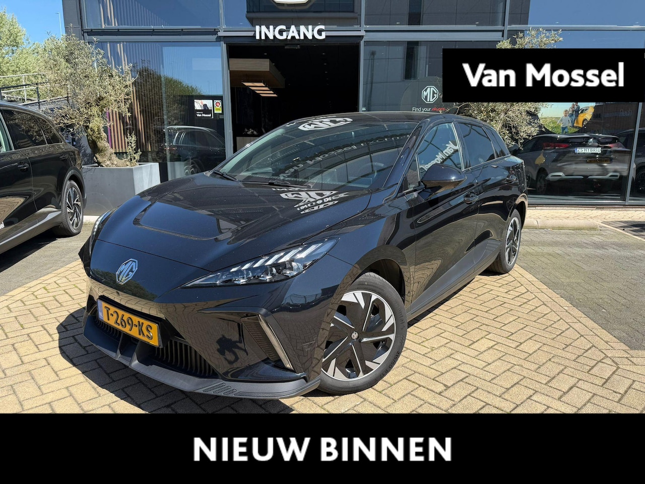 MG MG4 Electric - Luxury 64 kWh Long Range - AutoWereld.nl