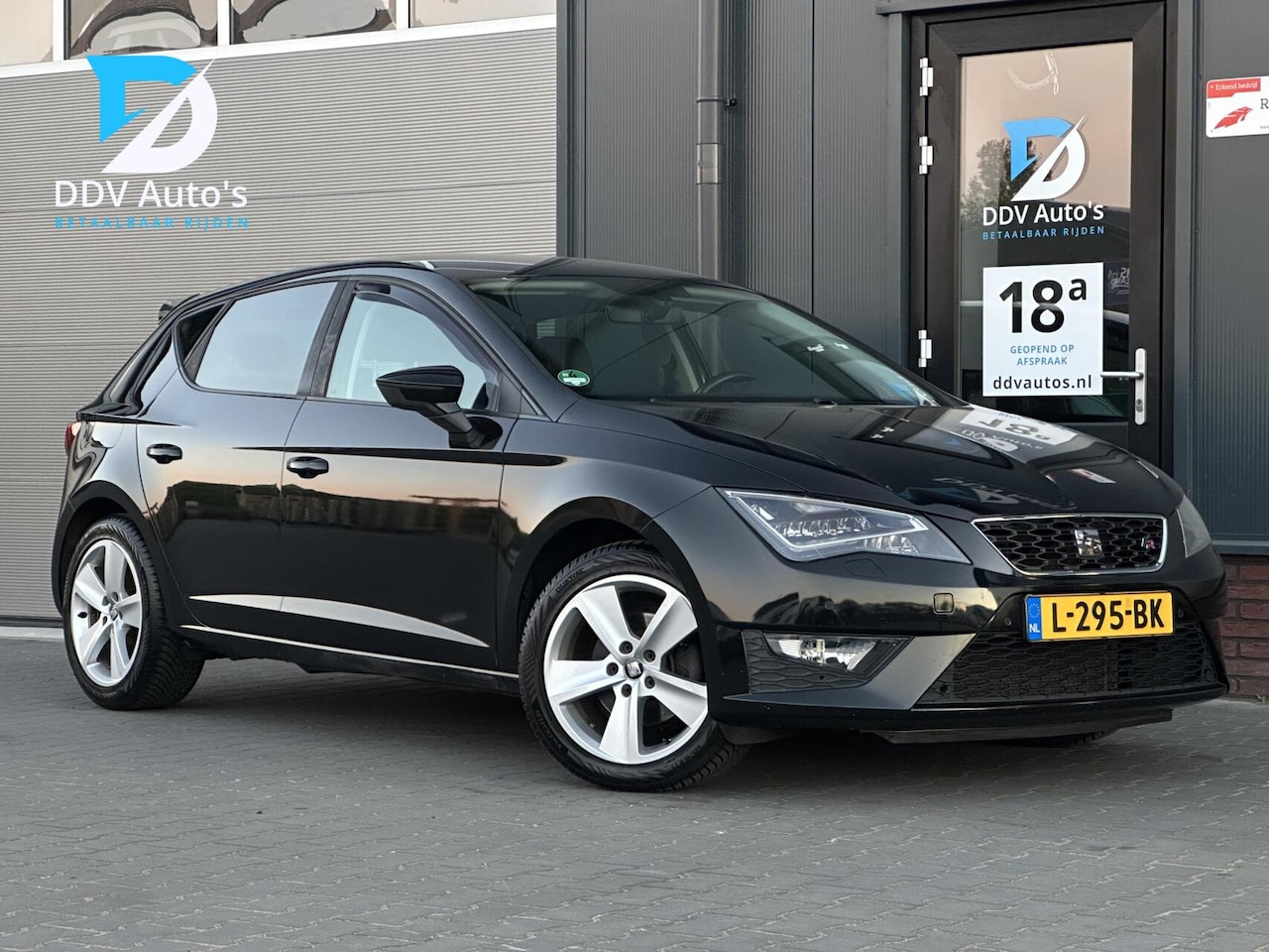 SEAT Leon - 1.4 EcoTSI FR Connect|Automaat|PDC|Cruise|Climate|Stoelverw.|LED|Navi| - AutoWereld.nl