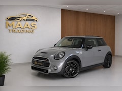 MINI Cooper S - 2.0 Automaat / Leder / JCW Stuurwiel