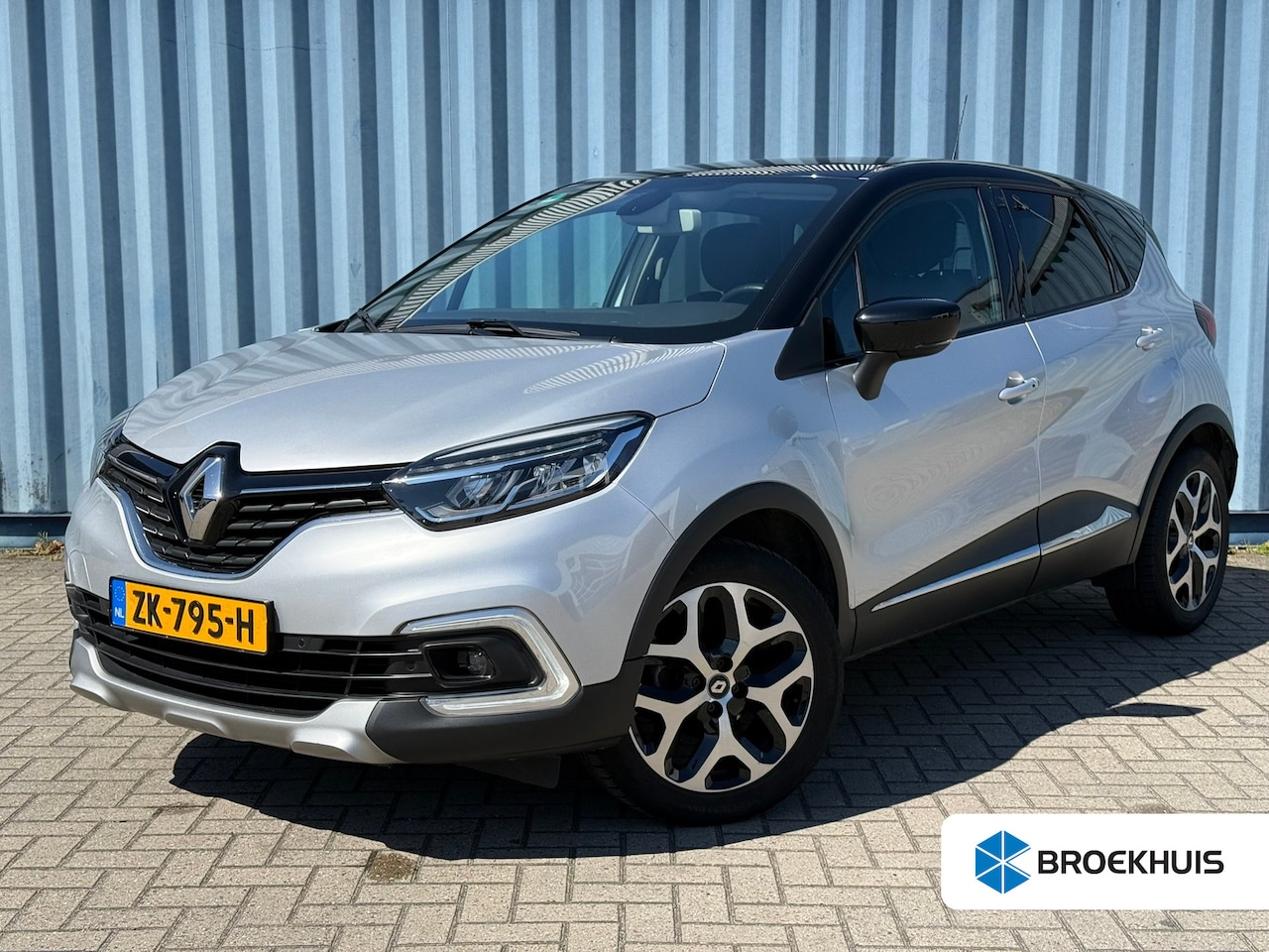 Renault Captur - 0.9 TCe Bose Trekhaak | Achteruitrijcamera | Cruise control | Airco - AutoWereld.nl