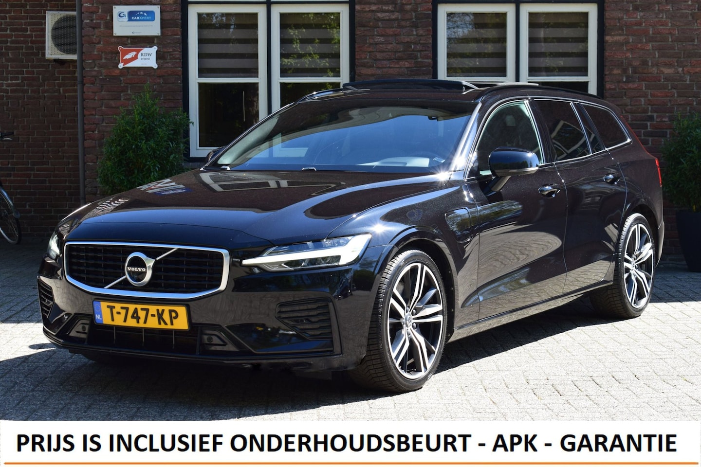Volvo V60 - 2.0 T6 Twin Engine AWD R-Design Trekhaak | Panoramadak | Carplay | Adapt cruise | Keyless - AutoWereld.nl