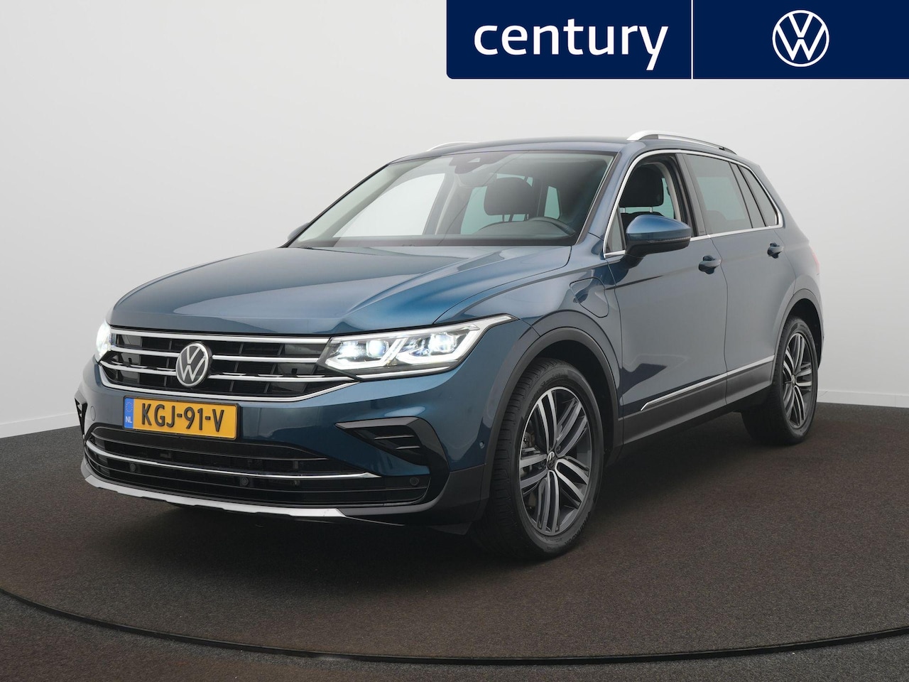 Volkswagen Tiguan - 1.4 TSI eHybrid Elegance DSG / Virtual cockpit / Clima - AutoWereld.nl